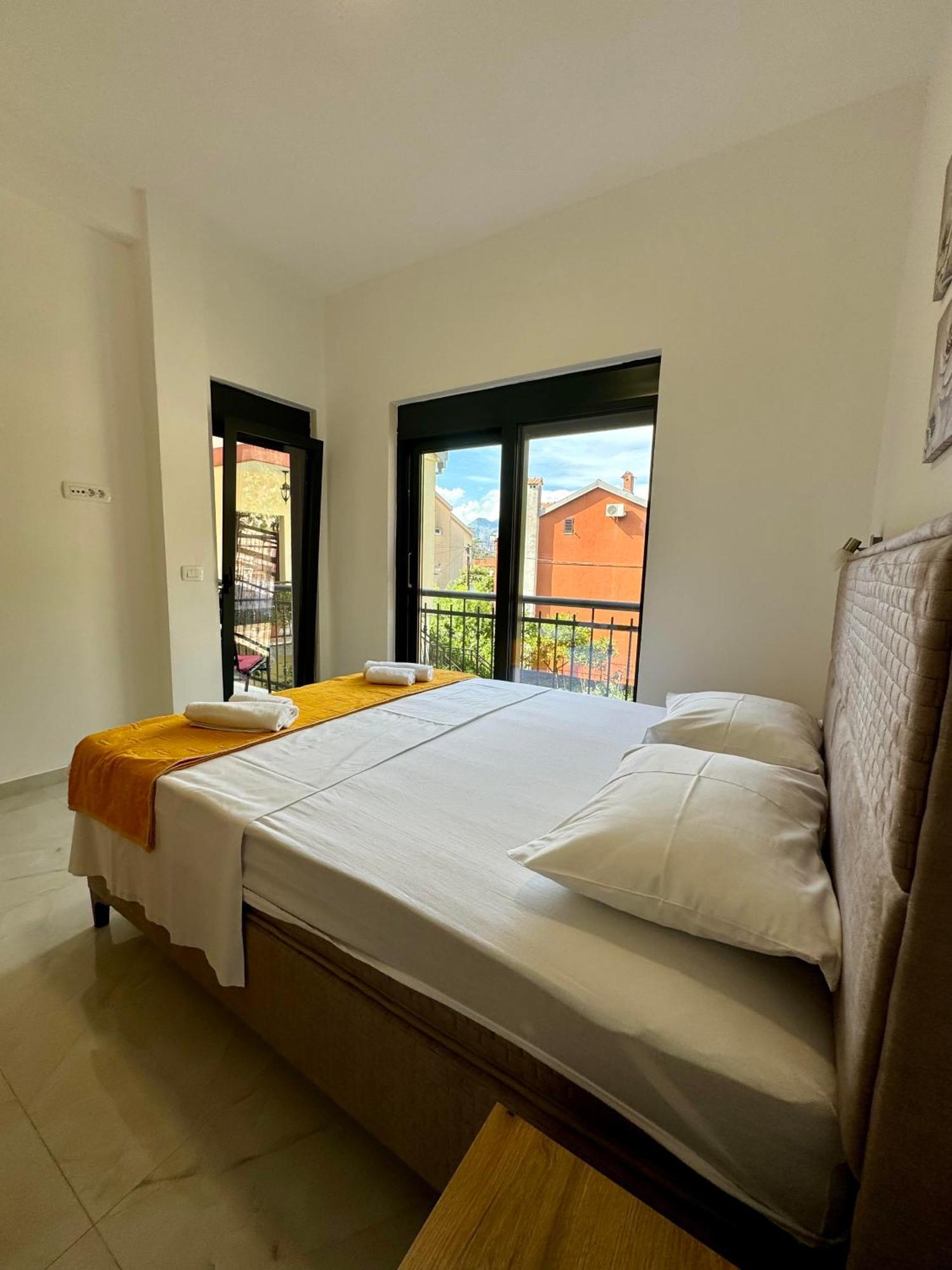Harmony Garden Apartments Kotor Exteriör bild