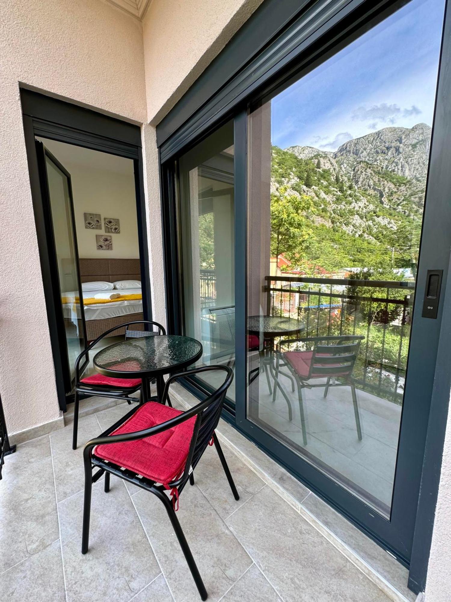 Harmony Garden Apartments Kotor Exteriör bild