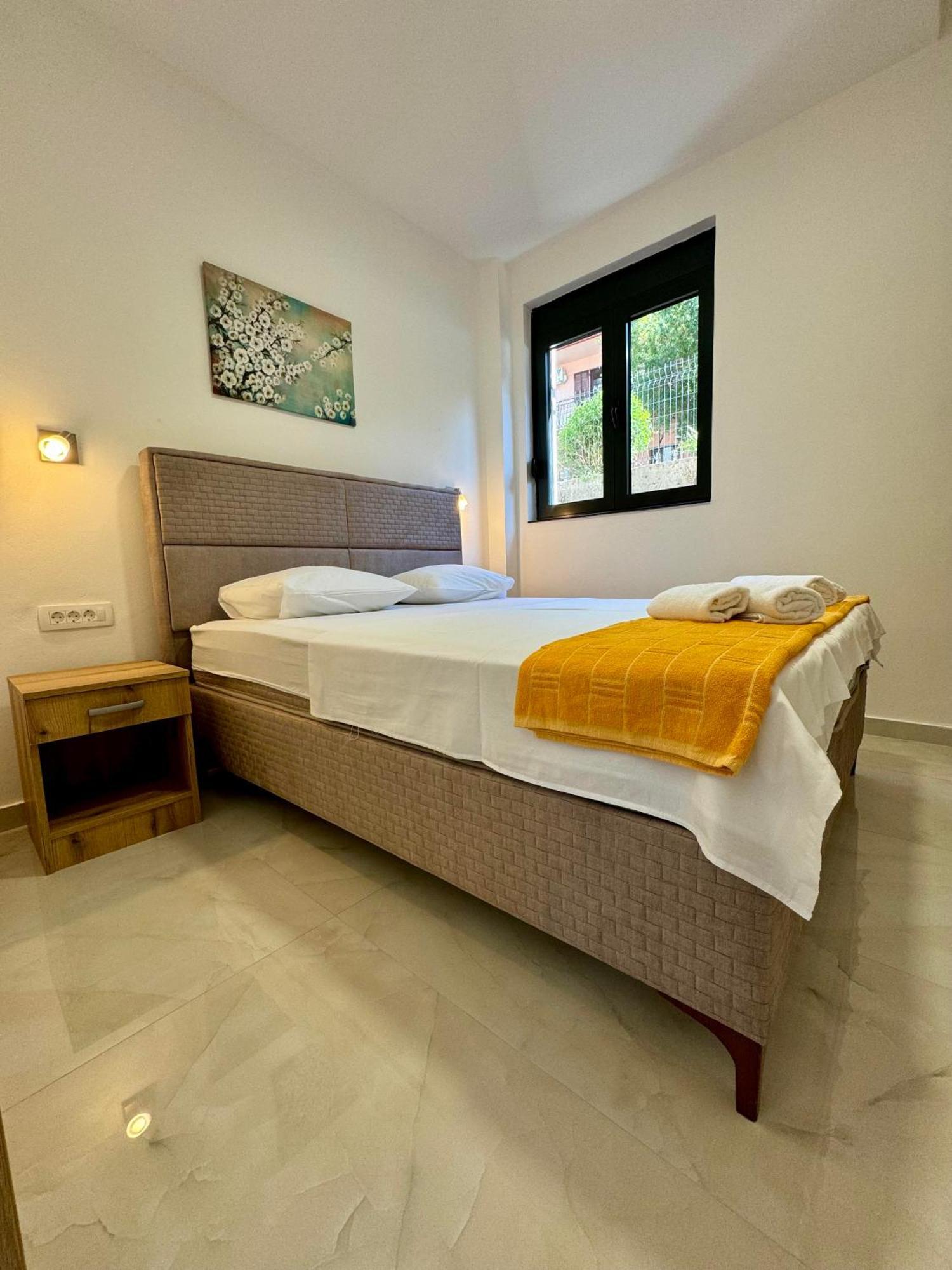 Harmony Garden Apartments Kotor Exteriör bild