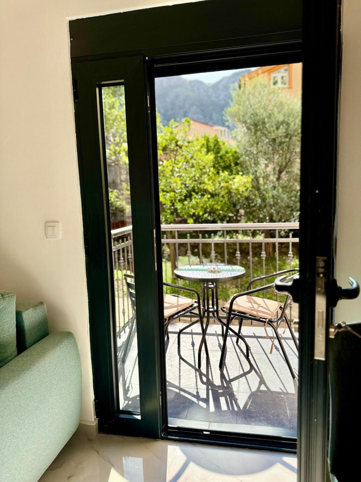 Harmony Garden Apartments Kotor Exteriör bild