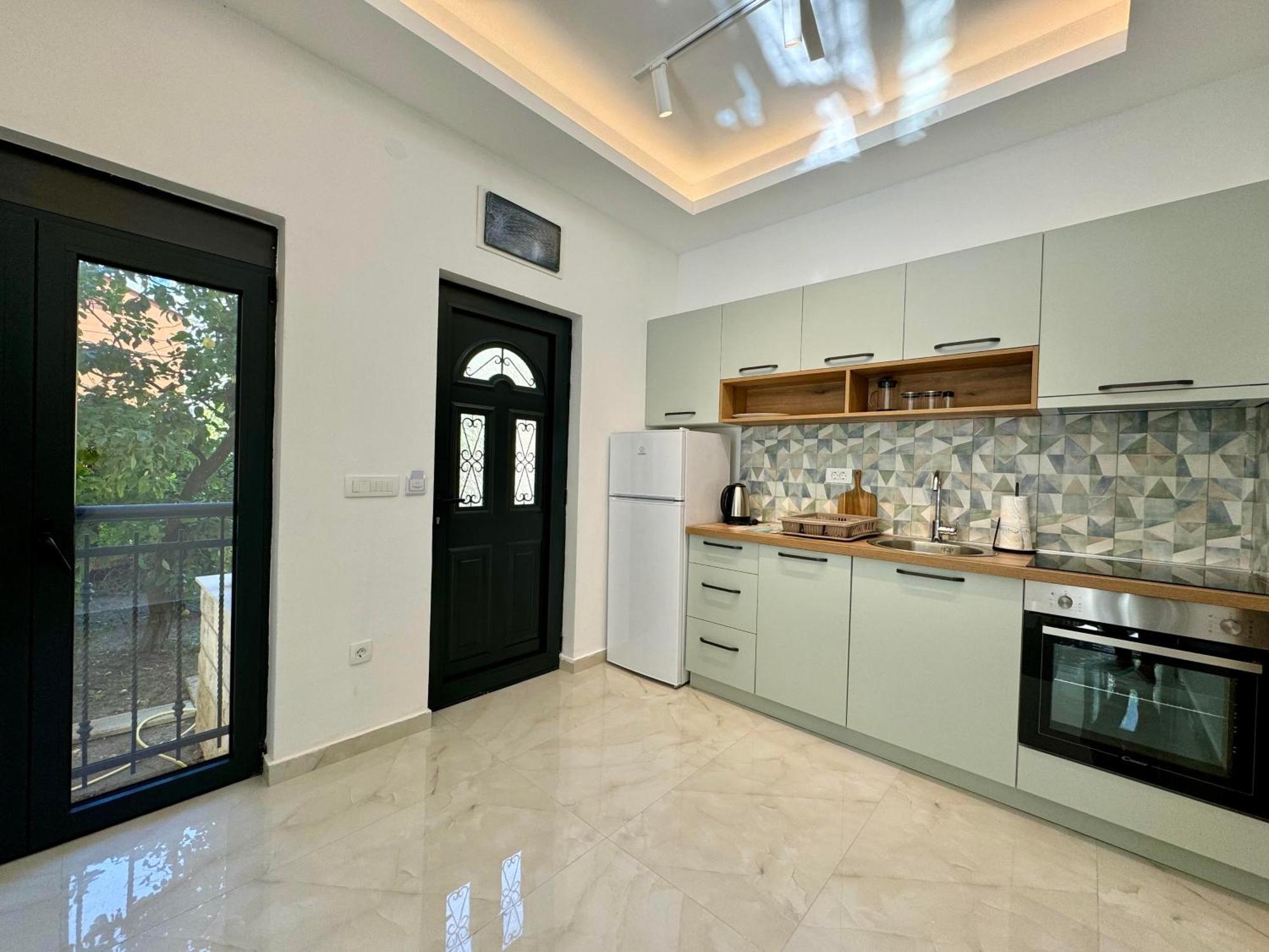 Harmony Garden Apartments Kotor Exteriör bild